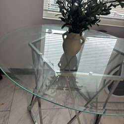 Glass Dining table