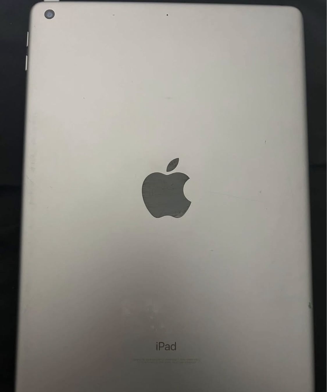 iPad A1822