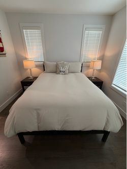 Queen Bedroom Set – Bed Frame + 2 Nightstands