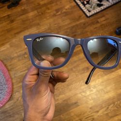 Peace Love Retro Ray Bans