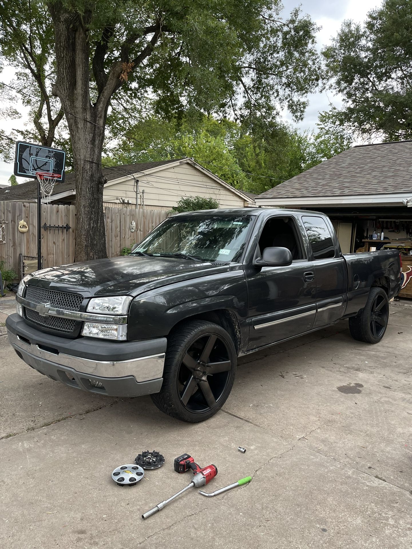 2004 Chevrolet Silverado for Sale in Houston, TX OfferUp