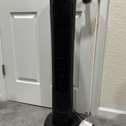Black Tall Tower Vertical Fan OmniBreeze Cool Down For Summer