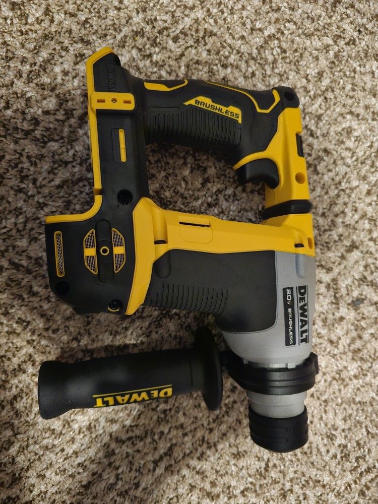 Dewalt Hammer 