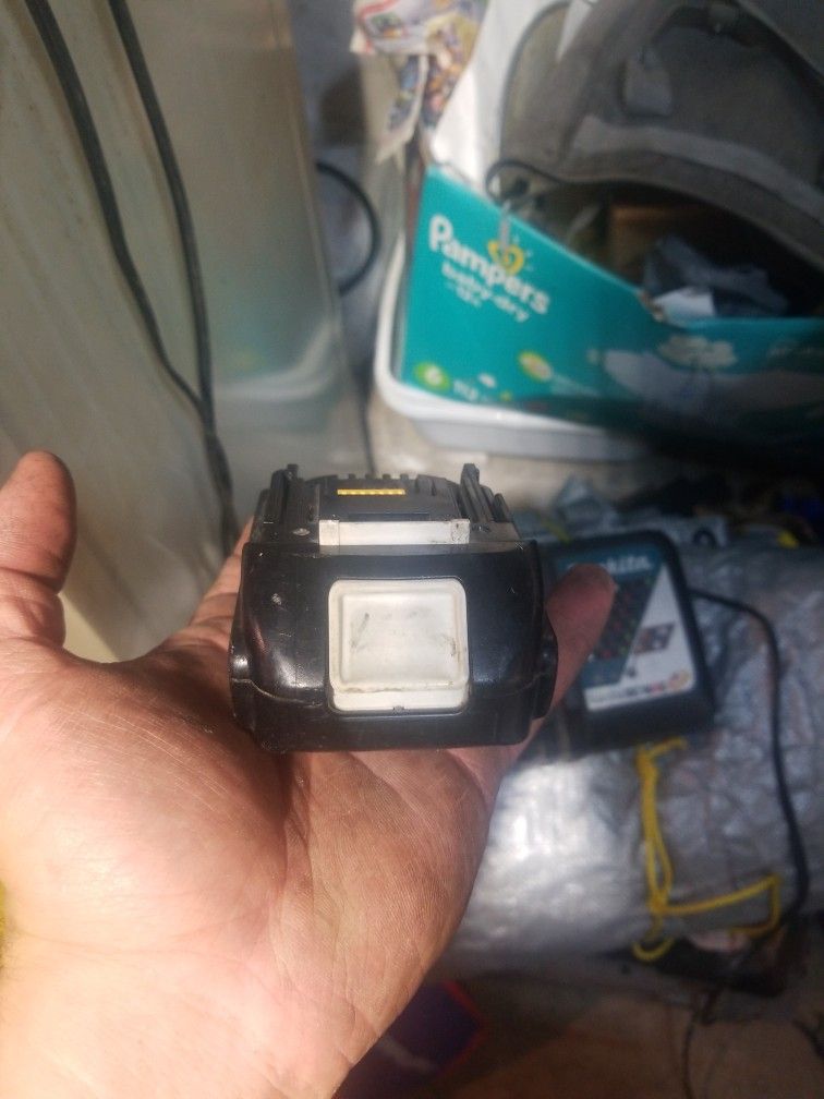 Makita Charger And Battery