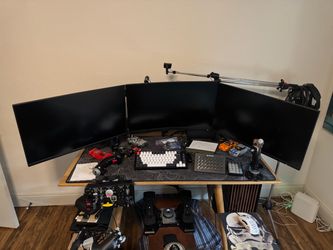 3 MSI gaming monitors
