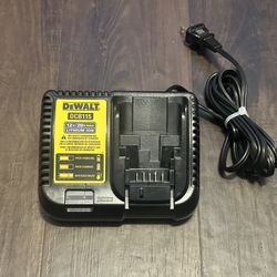 DEWALT 12V to 20V Lithium-lon Battery Charger 