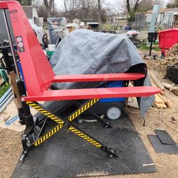 H-5441 Uline Scissor Pallet Truck 3000lb Capacity