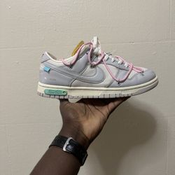 Dunk Low  X Off White  Lot 09