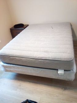 Queen size bed