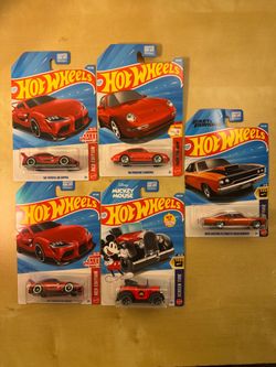 Hot wheels lot of 5