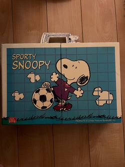 McDonald’s Snoopy Happy Meal Toys Complete Set 2002 Original Box NEW