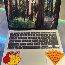 MacBook Air 2020 13" Intel Core i5-10th Gen, 8gb Ram, 256gb SSD, macOS Sequoia.  Comes with a charger. Free Microsoft Office Package if you buy full p
