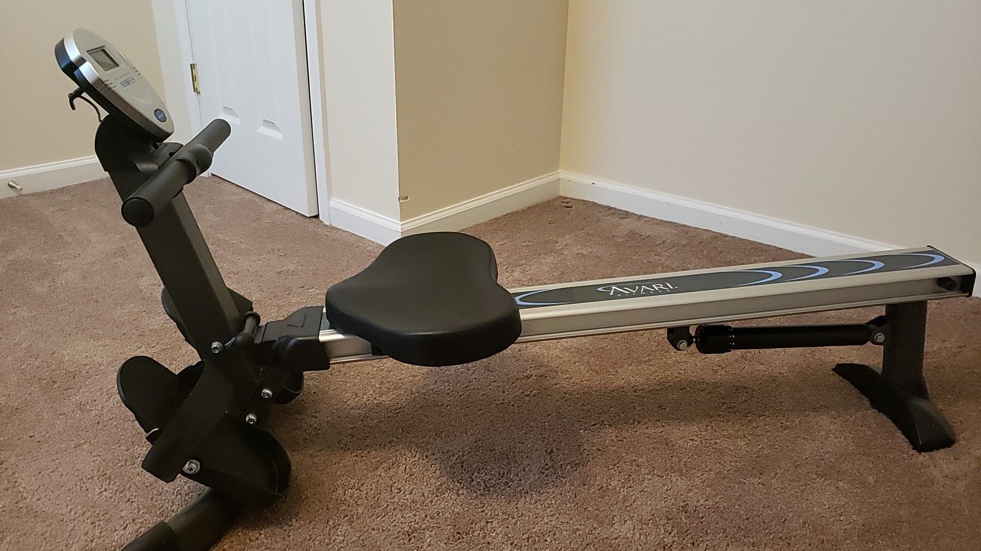 Stamina Avari A350600 Easy glide rowing machine for Sale in