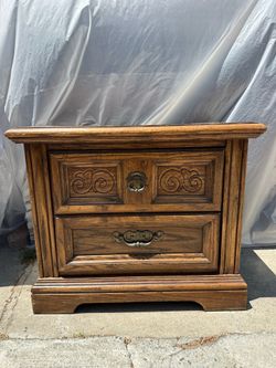 Vintage Dark Wood Nightstand w/ Storage - Solid & Clean (delivery or pickup)