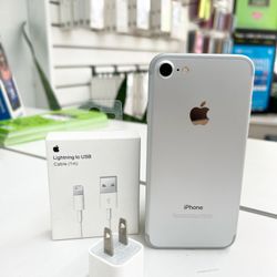 Apple iPhone 7 128GB Silver Unlocked 