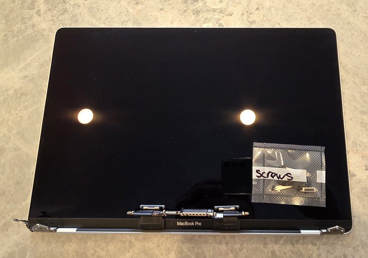 MacBookPro - $100 LCD display A2141 (Grey)