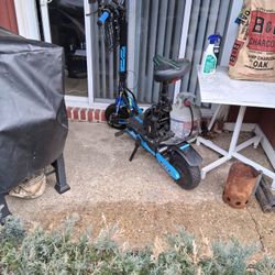 Arwibon Electric Scooter 