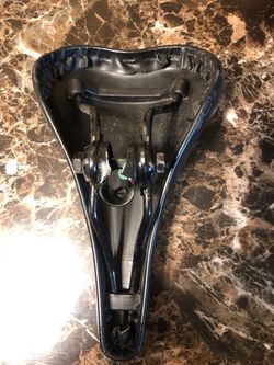 Bicycle seat