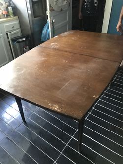 Kitchen table