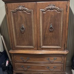 Vintage French Provencial Thomasville Armoire