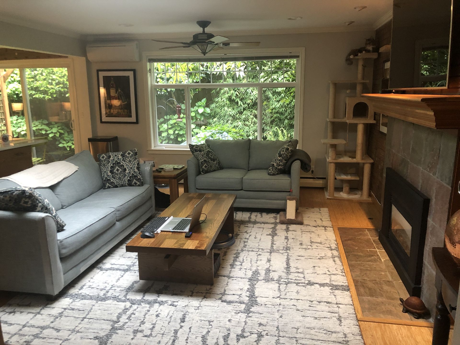 Beautiful 8’ x 10’ West Elm Birch Rug
