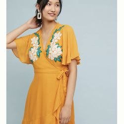 Cleobella Lillian Embroidered Marigold floral Yellow wrap mini dress M Petite 