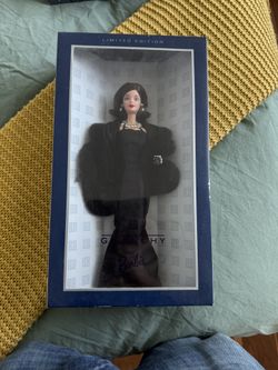 Mattel Givenchy Barbie Doll Limited Edition Mattel 1999 