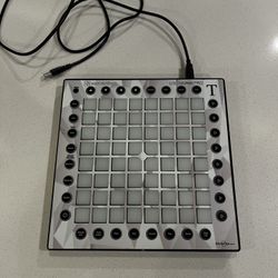 Novation Launchpad MKII