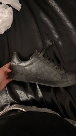 Coach shoes size 10/5