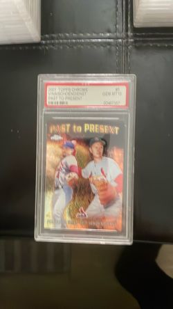2001 Topps chrome trading card