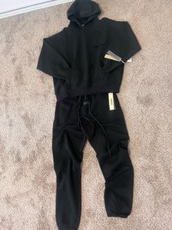 Essentials fear of god back hoodie and sweat pants set