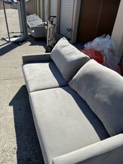 Modern Light Gray Velvet Sofa – Soft Plush Couch, Elegant & Comfortable