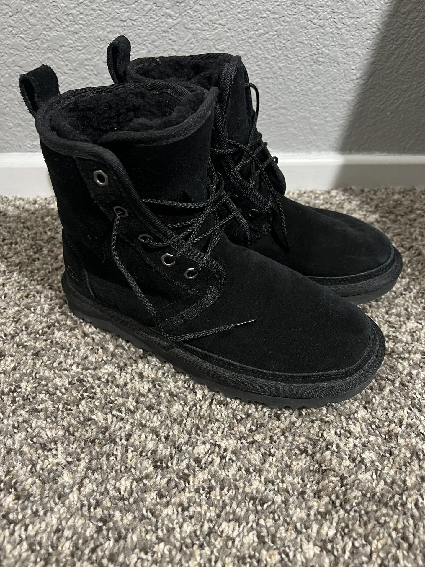 Ugg Boots $20