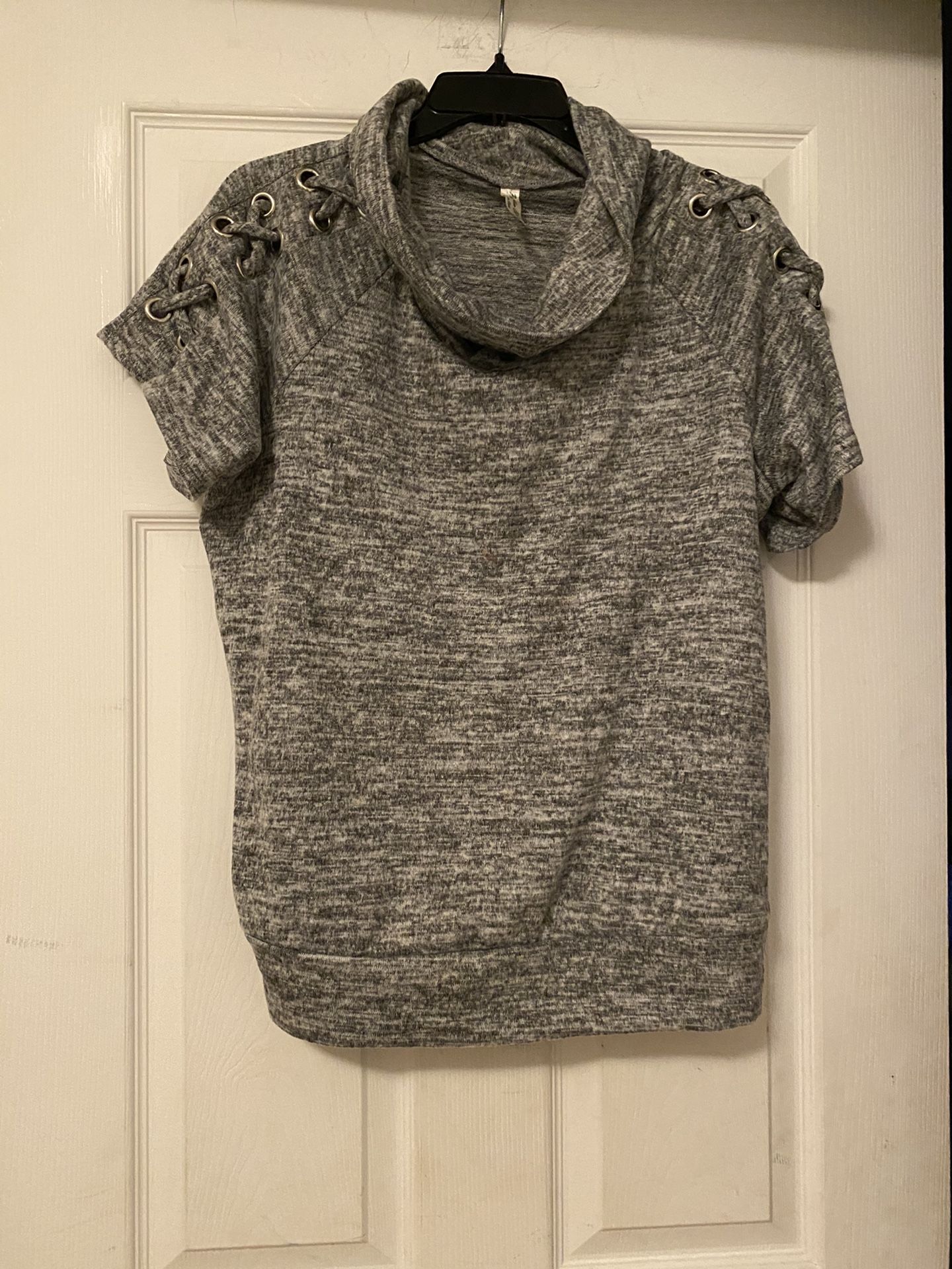 Ladies Top Size M By PerSeption Size M