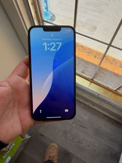 iPhone 13  unlocked carrier