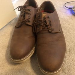 Men’s Shoes Size 11 (Levi’s)