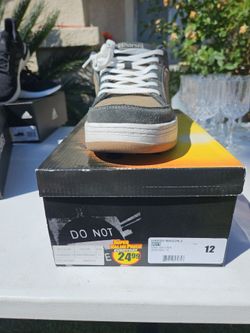 Mens shoes