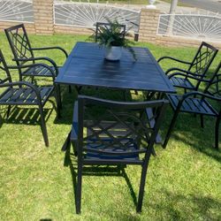 Brand New Patio Table Set 7 Pieces 