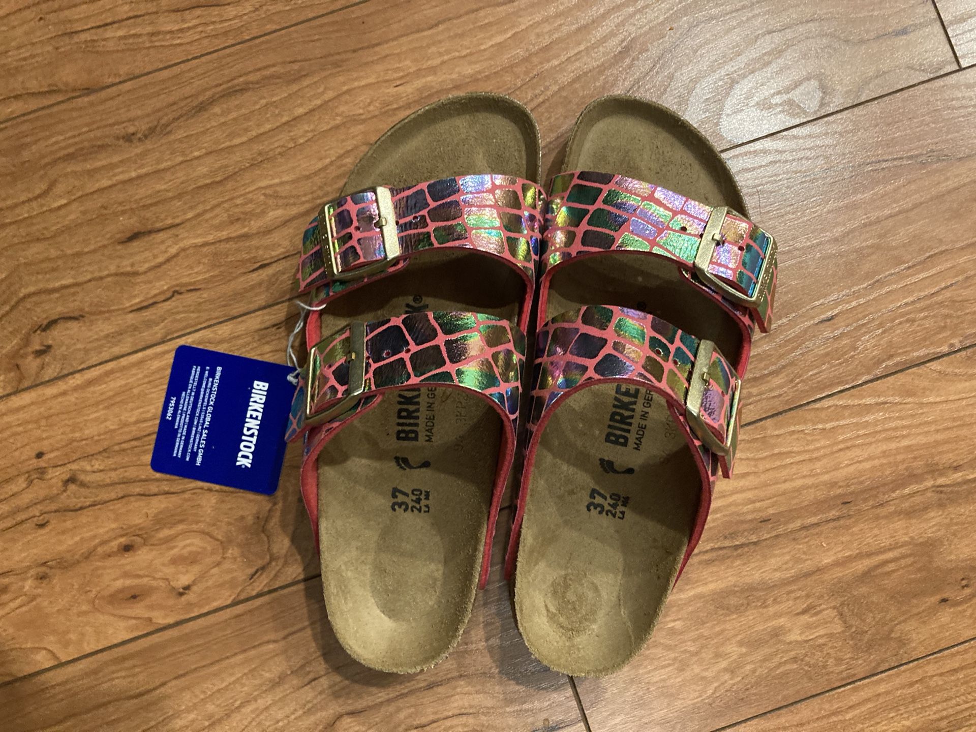 Birkenstock Arizona Gator Gleam Two-Strap Comfort Sandal