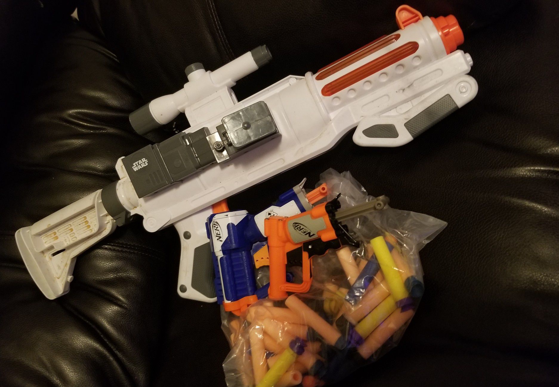 BEST OFFER! Star Wars Nerf Captain Phasma Blaster & 2 Mini Nurf Guns. Porch pick up Available