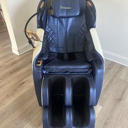 Real Relax Massage Chair