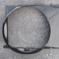 Mercedes SL500 R129 Fan Shroud