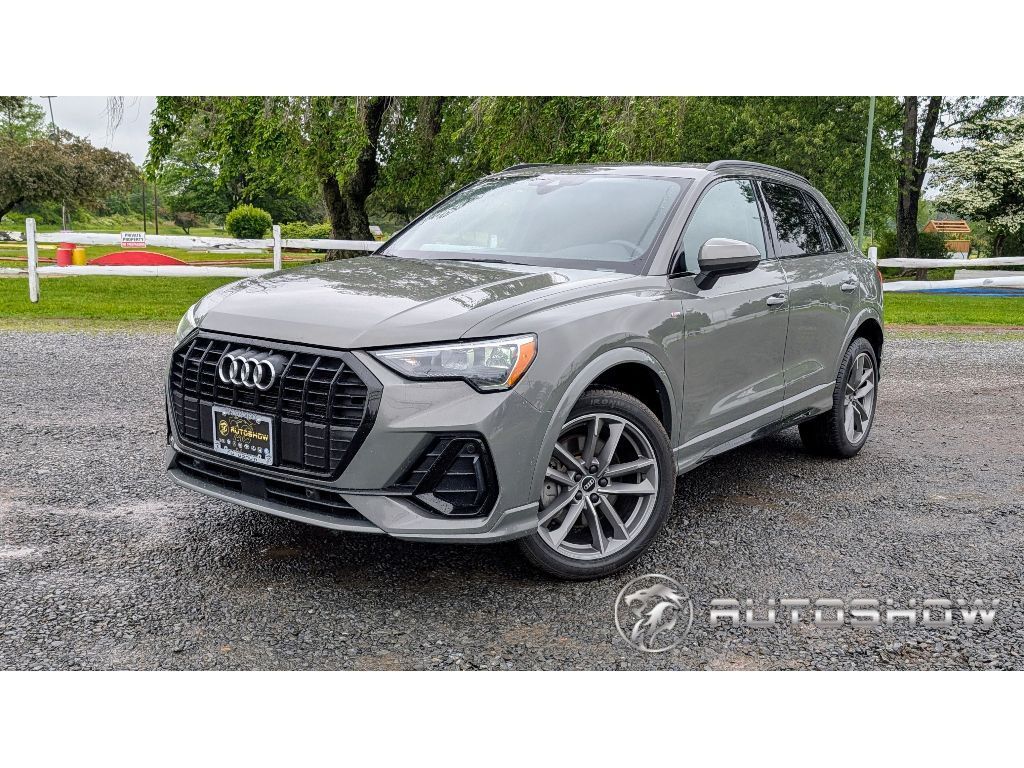 2022 Audi Q3