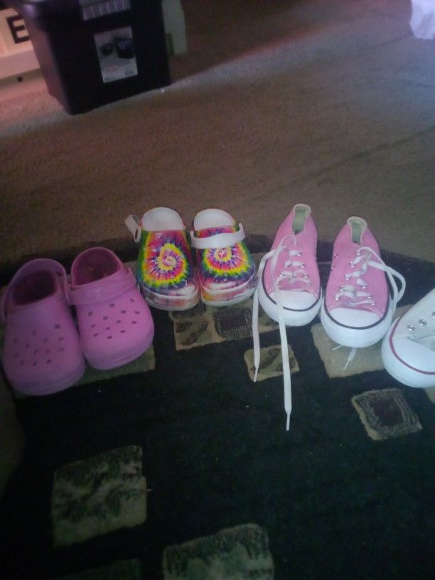 Girl Kid Shoes.