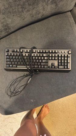 RAZER KEYBOARD (read description)