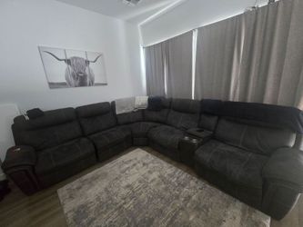 Sectional couch