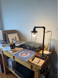 Small industrial lamp