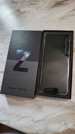 Brand New AT&T Z Flip3