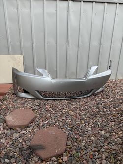 2007 Lexus IS250/350 Painted front bumper 1G1