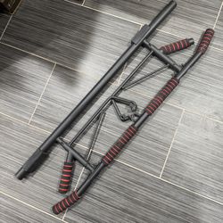 Doorway pull-up bar